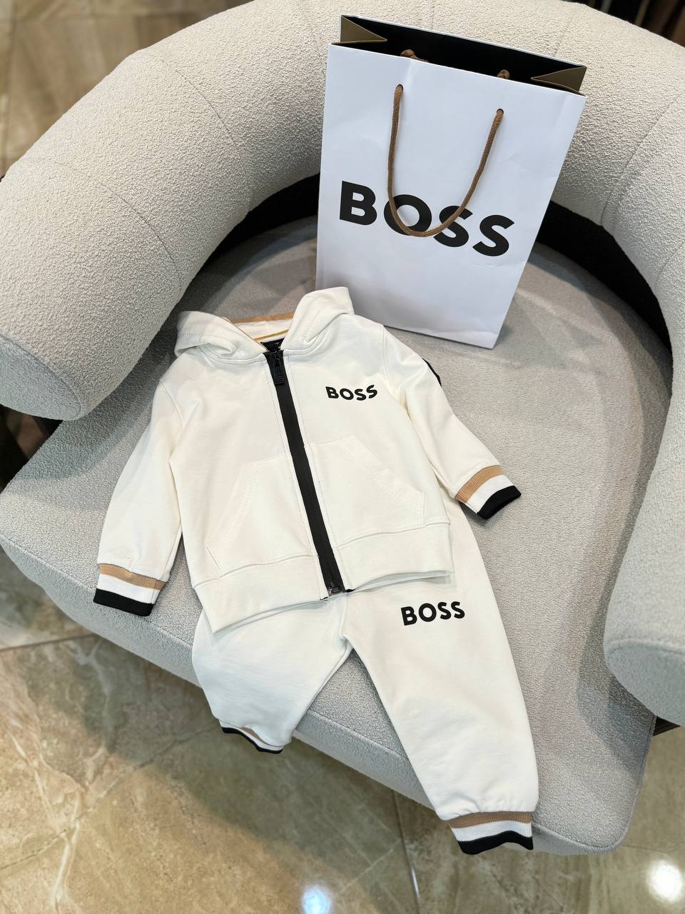 CONJUNTO INFANTIL HUGO BOSS