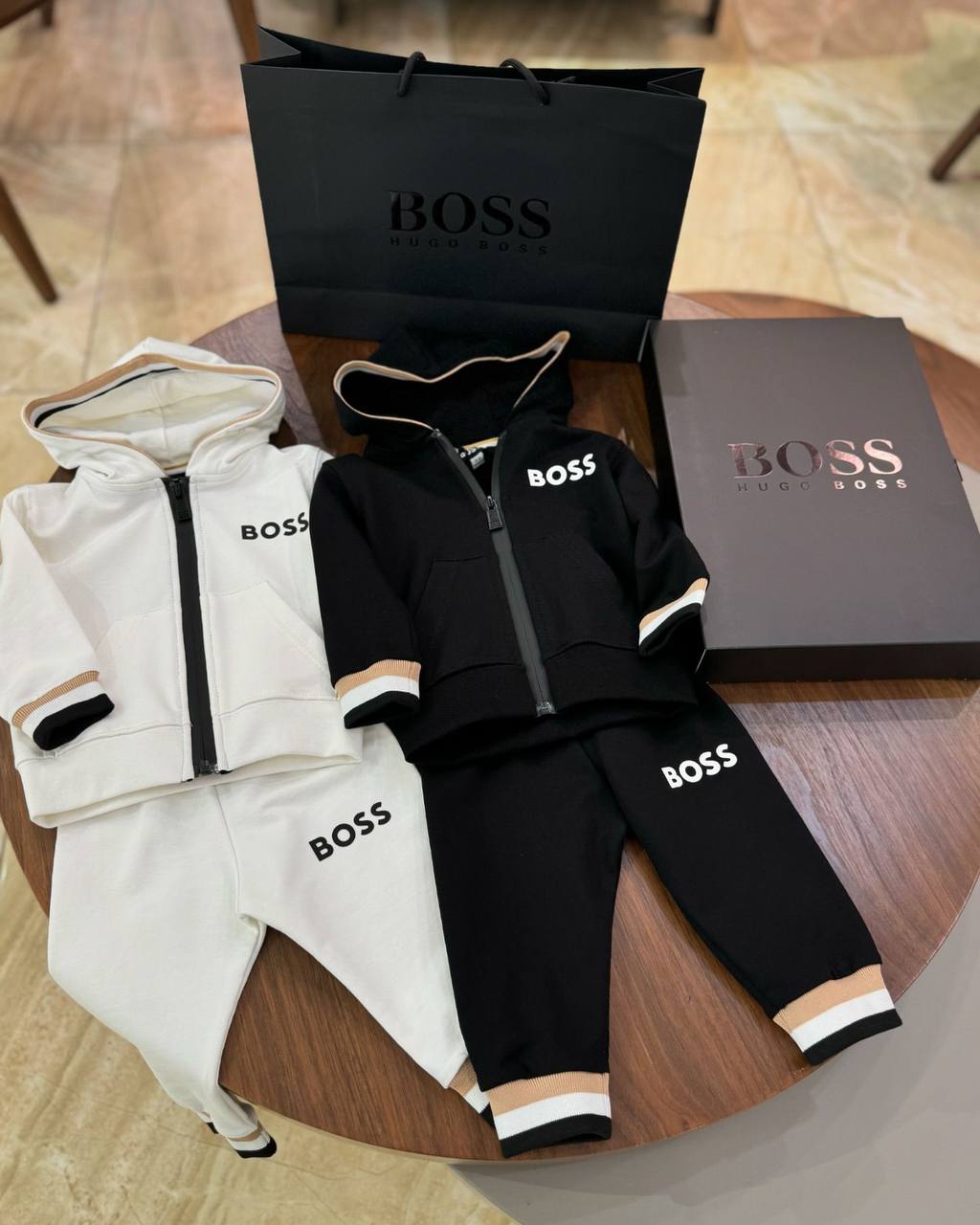CONJUNTO INFANTIL HUGO BOSS