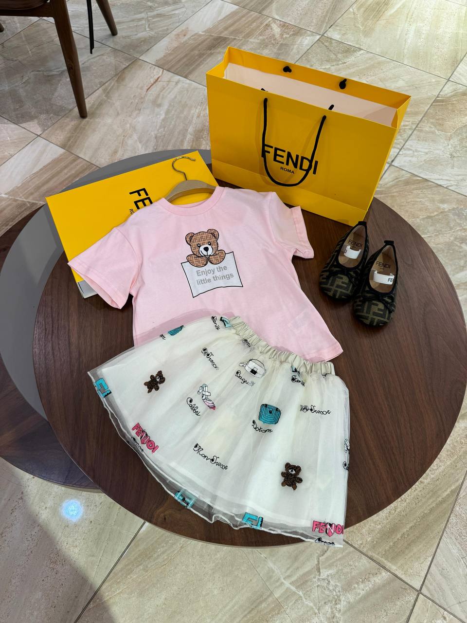 CONJUNTO INFANTIL FENDI