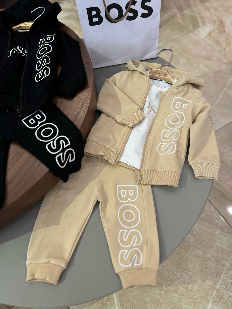 CONJUNTO INFANTIL HUGO BOSS