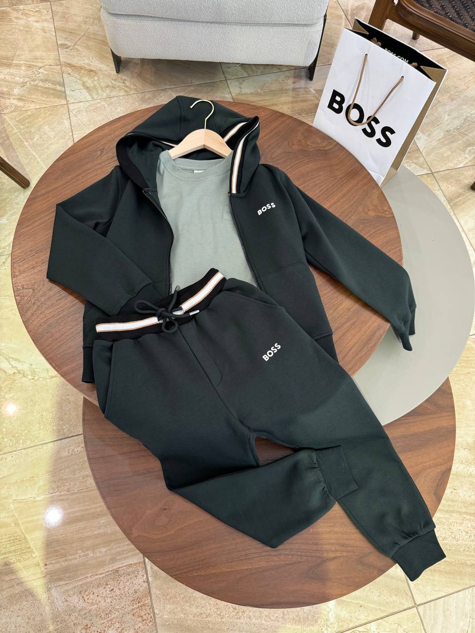CONJUNTO INFANTIL HUGO BOSS